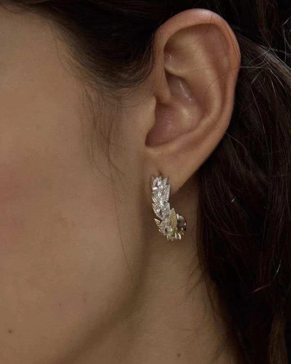 dainty-osmanthus-leaf-earrings