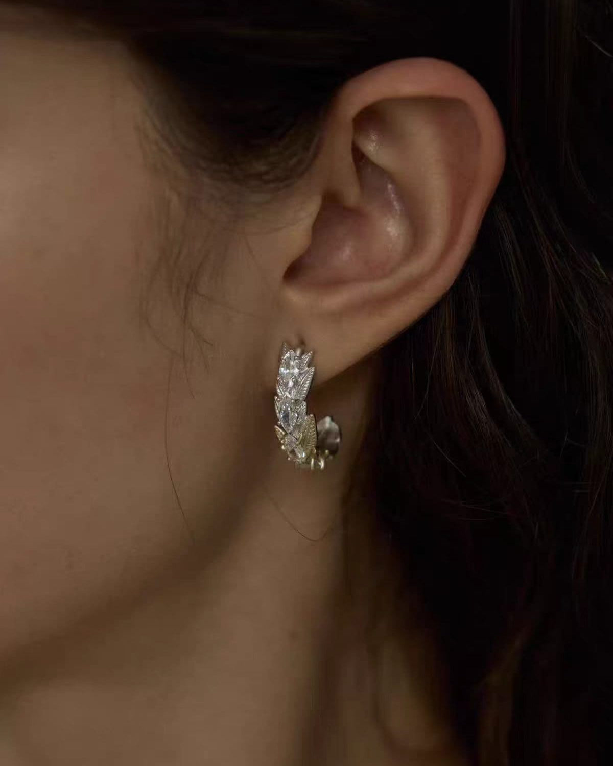 gold-silver-floral-drop-earrings