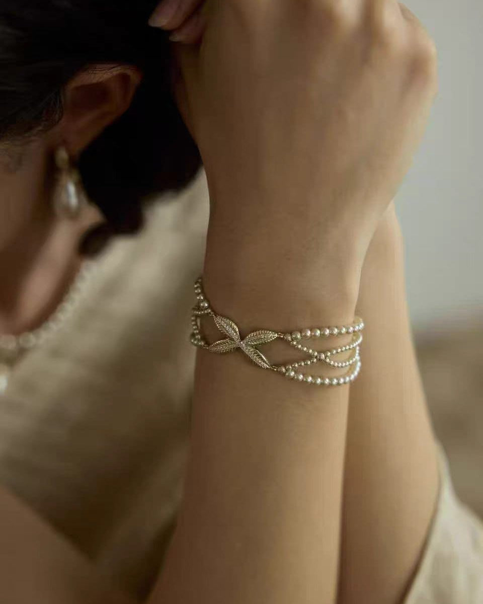 dainty-double-leaf-bracelet
