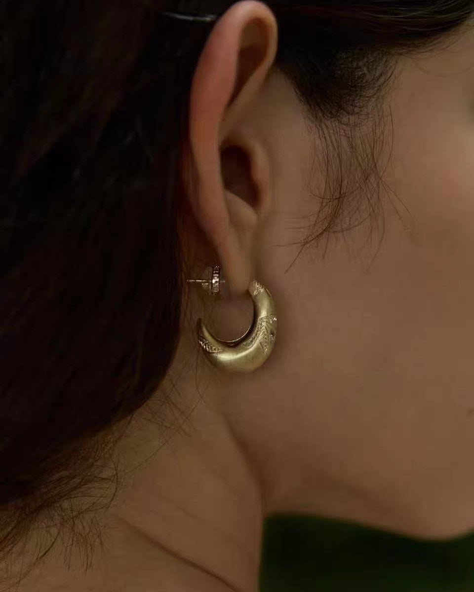 gold-tone-old-dream-earrings