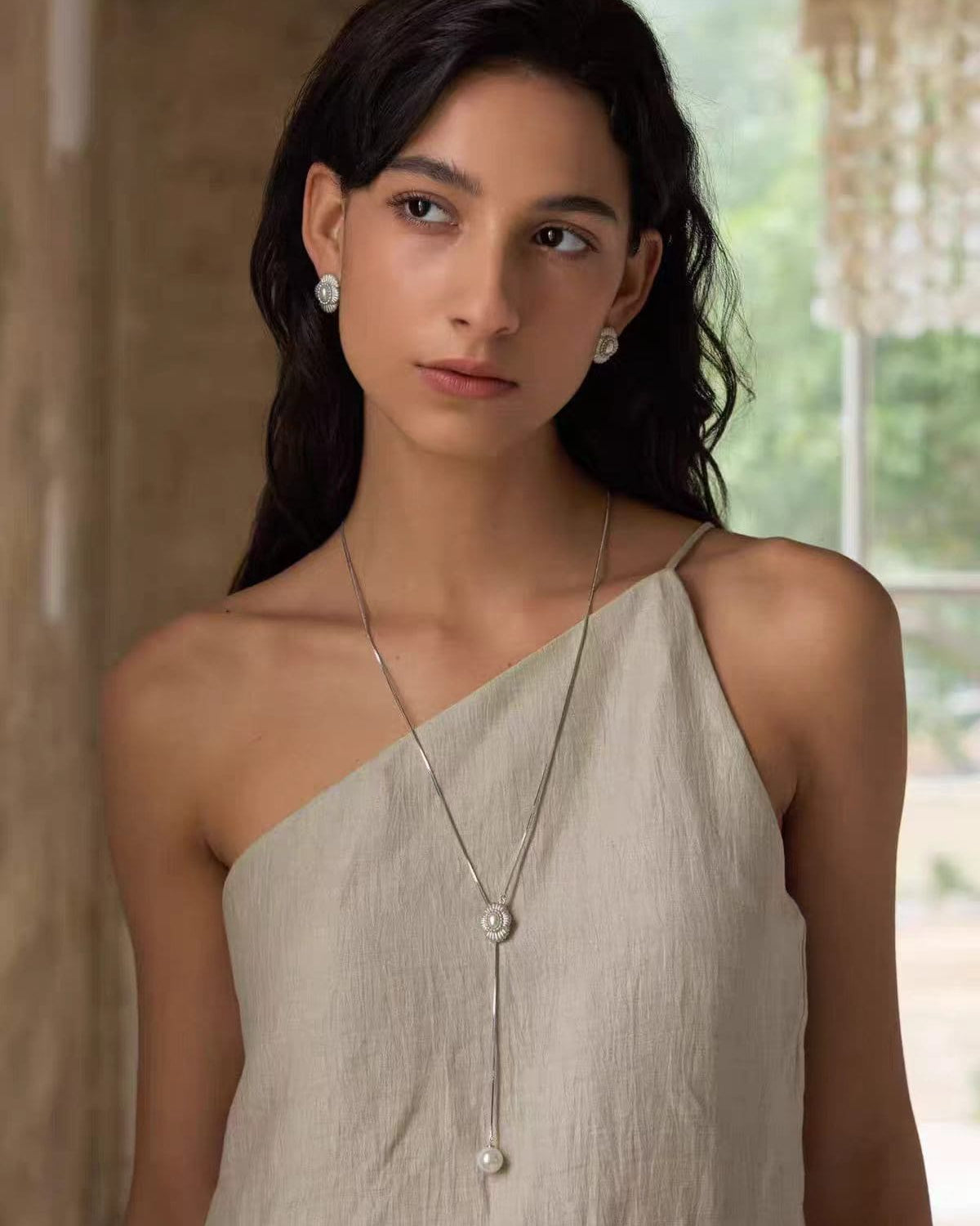 dainty-shell-drawer-necklace