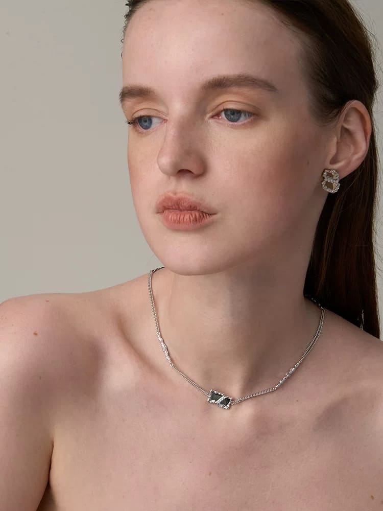 zirconia-frame-jewelry