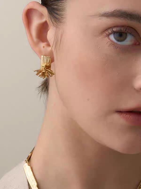 Lyra Firework Gold Earrings