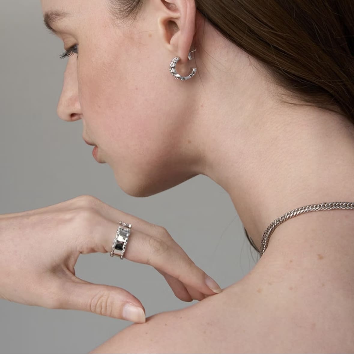 elegant-hoop-jewelry
