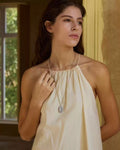 daisy-soft-mist-minimalist-necklace
