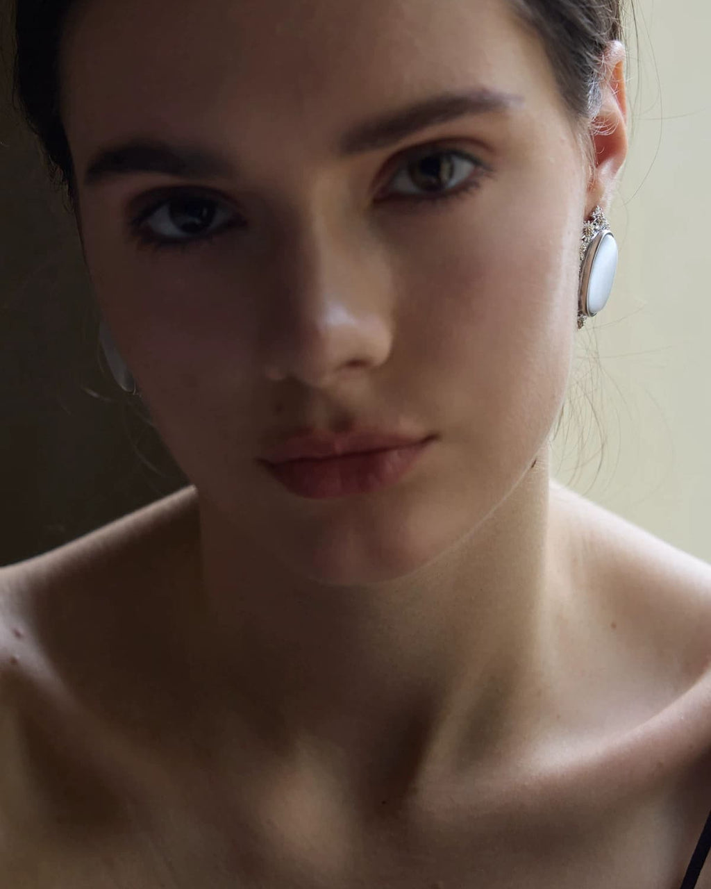 soft-mist-floral-earrings-gift
