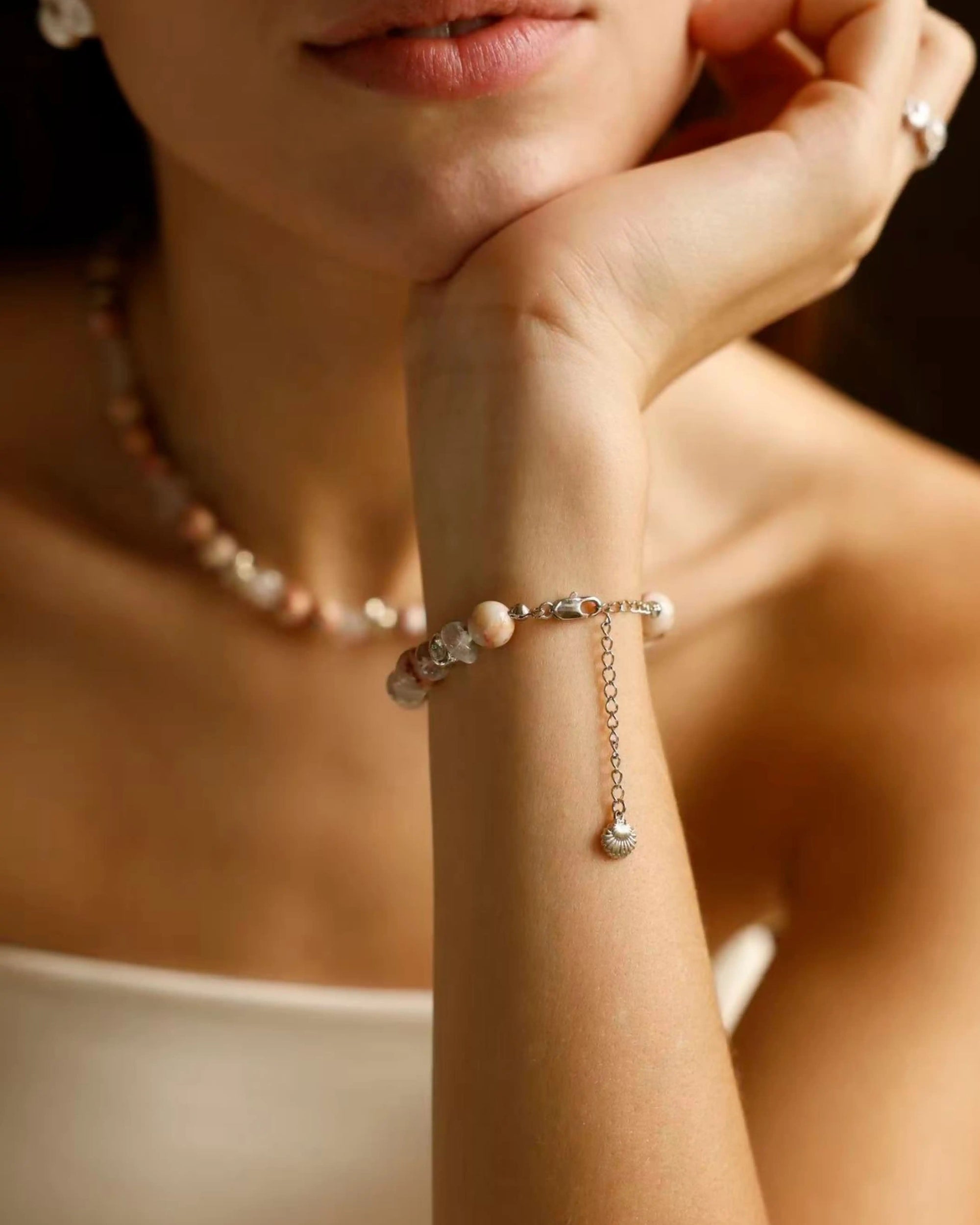 warm-breeze-bracelet-women