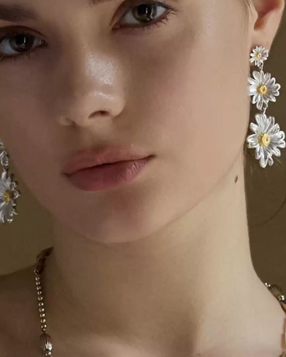 tri-color-floral-drop-earrings