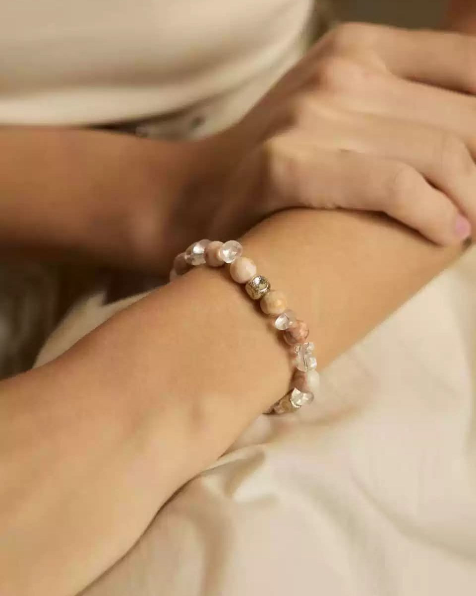 silver-tone-warm-breeze-bracelet