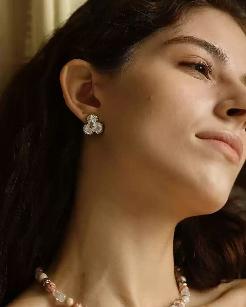 three-leaf-shell-earrings