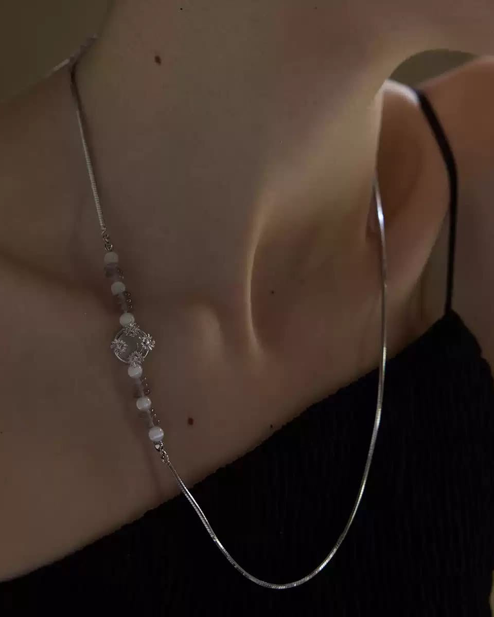 long-flower-drape-necklace-women