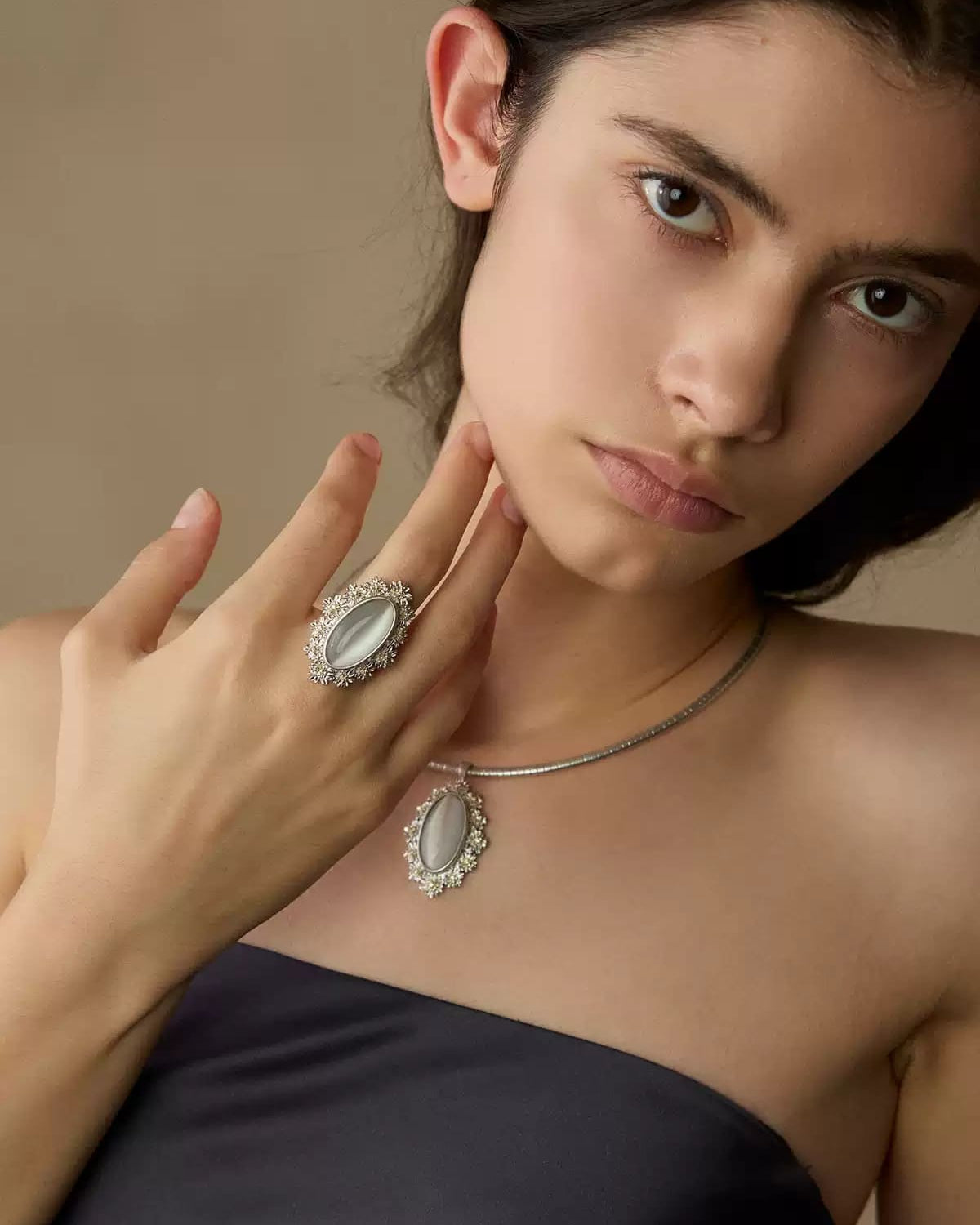 daisy-soft-mist-ring-women