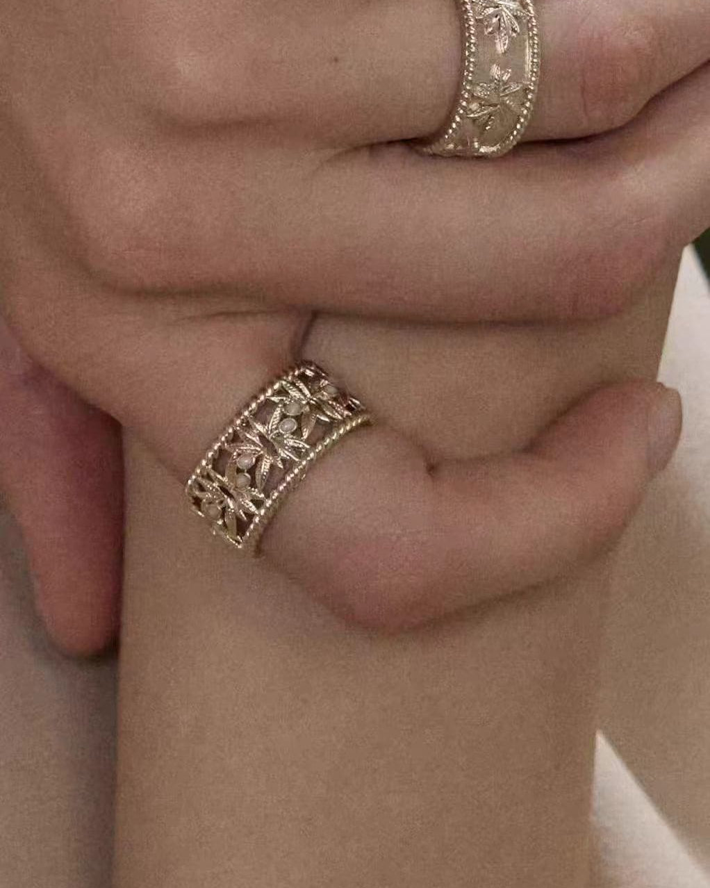 dainty-guoguo-hollow-ring