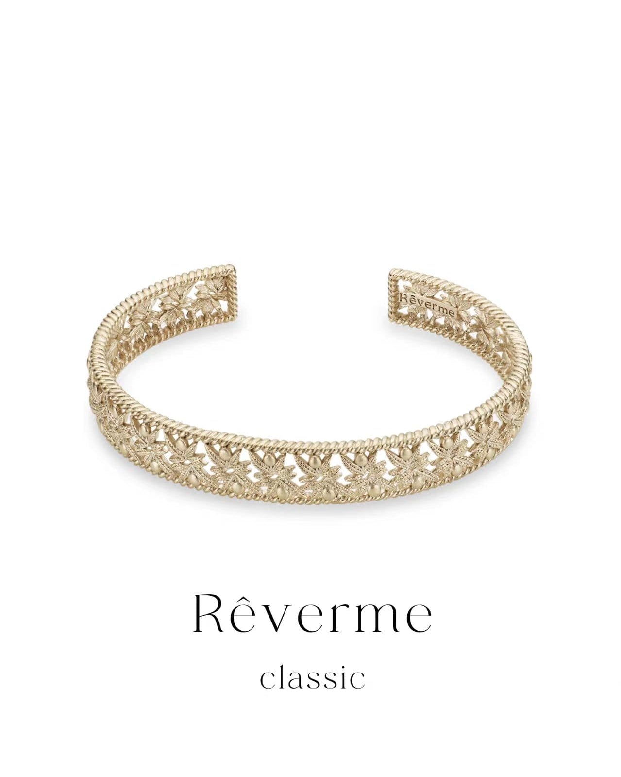 dainty-hollow-laurel-bracelet