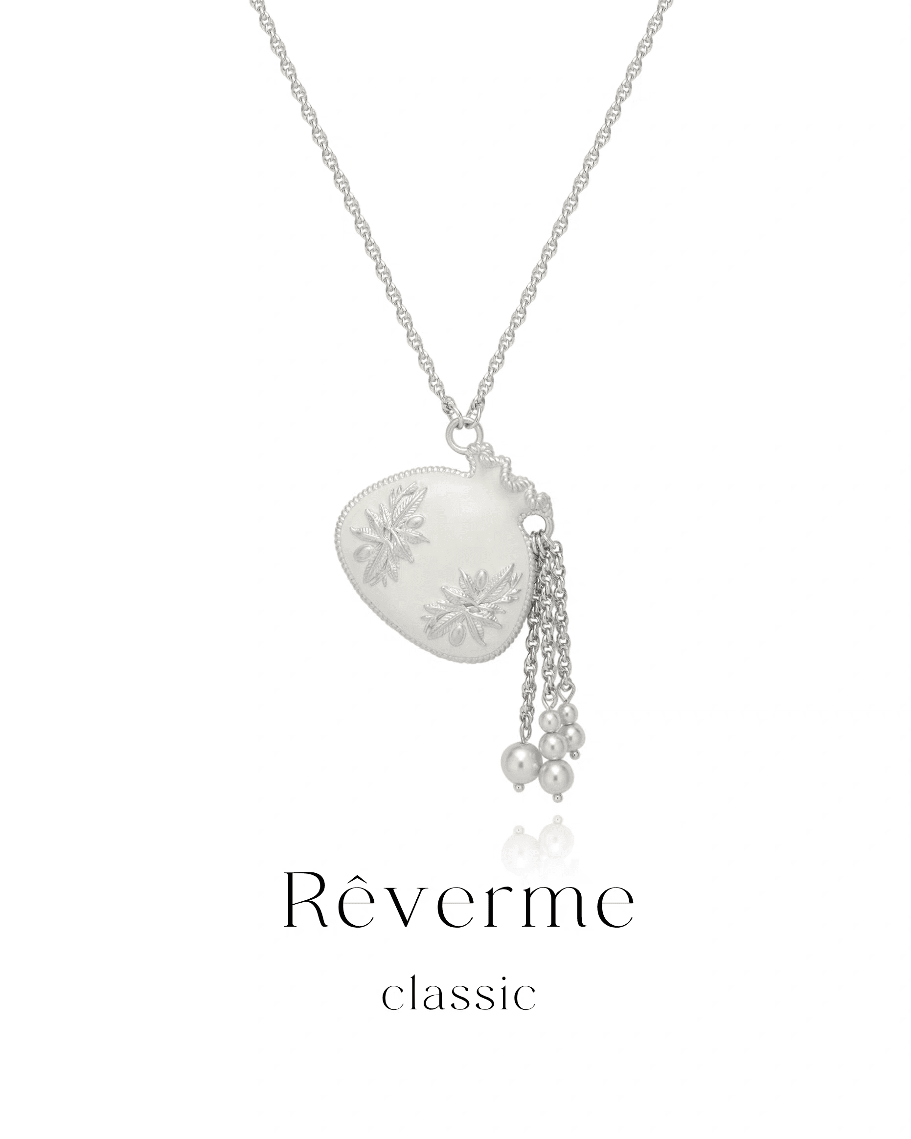 gold-tone-bay-leaf-necklace