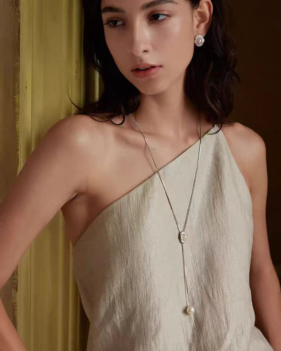 silver-beaded-shell-necklace